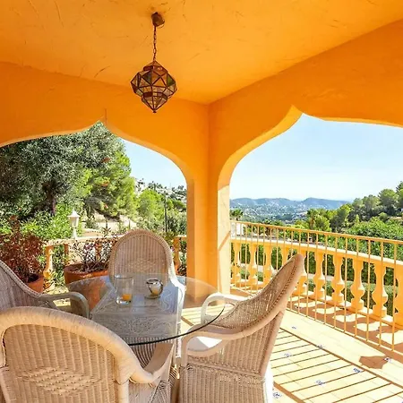 Crisuli Villa